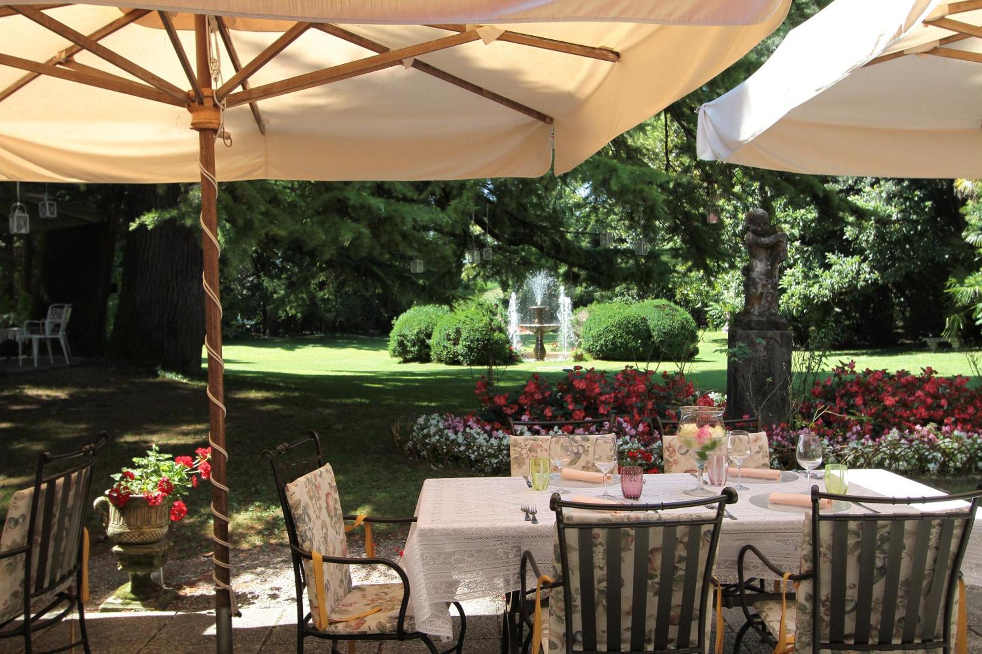 Hotel Villa Luppis Pasiano Di Pordenone Exterior foto
